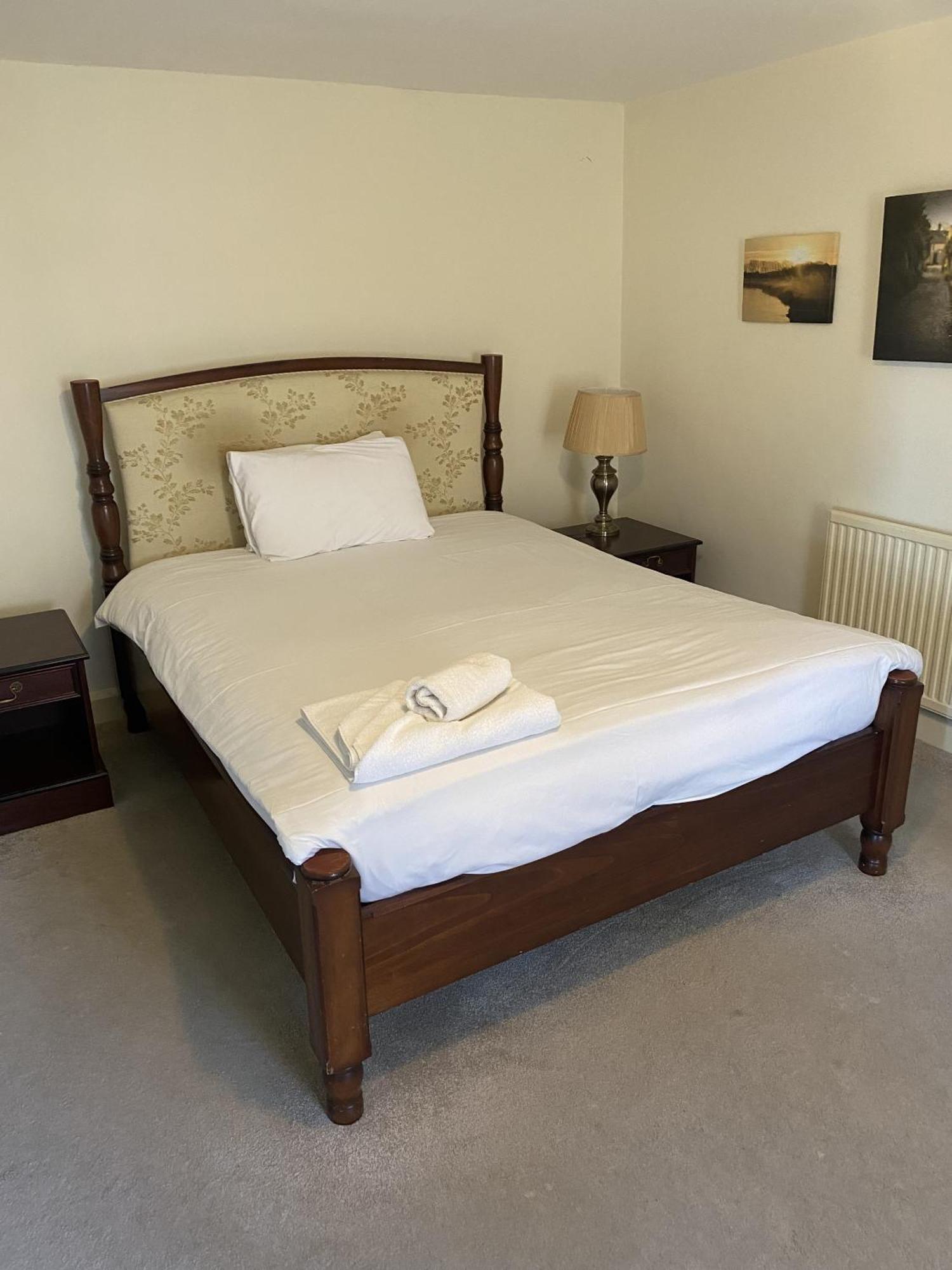 New Inn Hotel Лечлейд Стая снимка