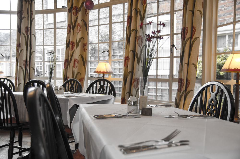 New Inn Hotel Лечлейд Екстериор снимка
